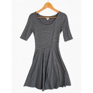 LuLaRoe Nicole Dress Small Gray Black Striped Fit Flare Elbow Sleeve Scoop Neck